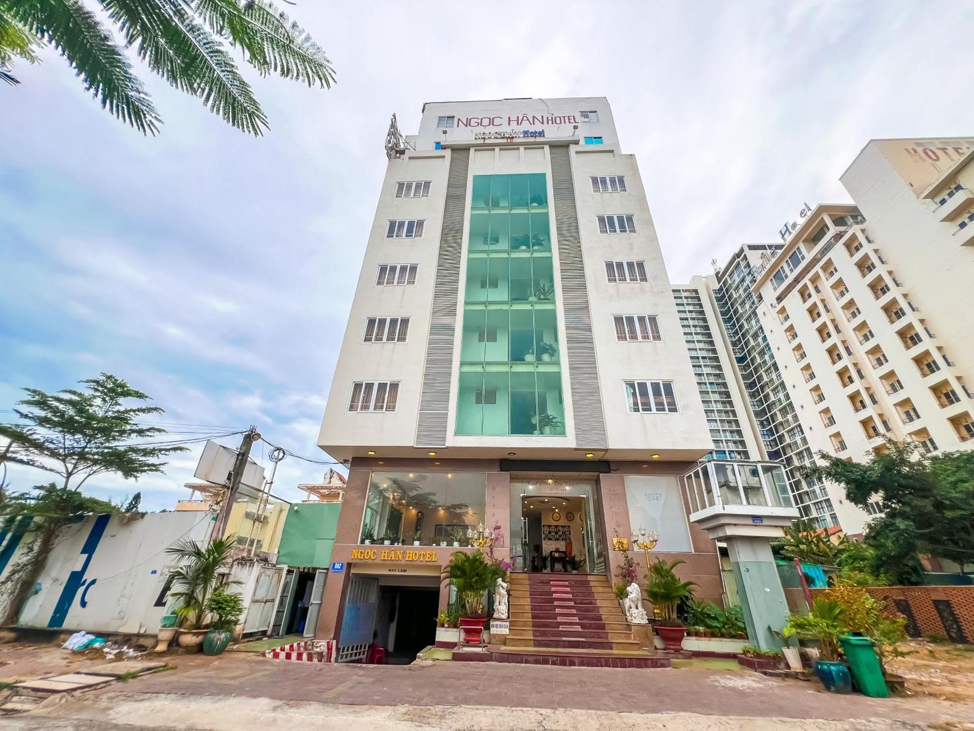 Ngoc Han Hotel By The Moment 头顿 外观 照片