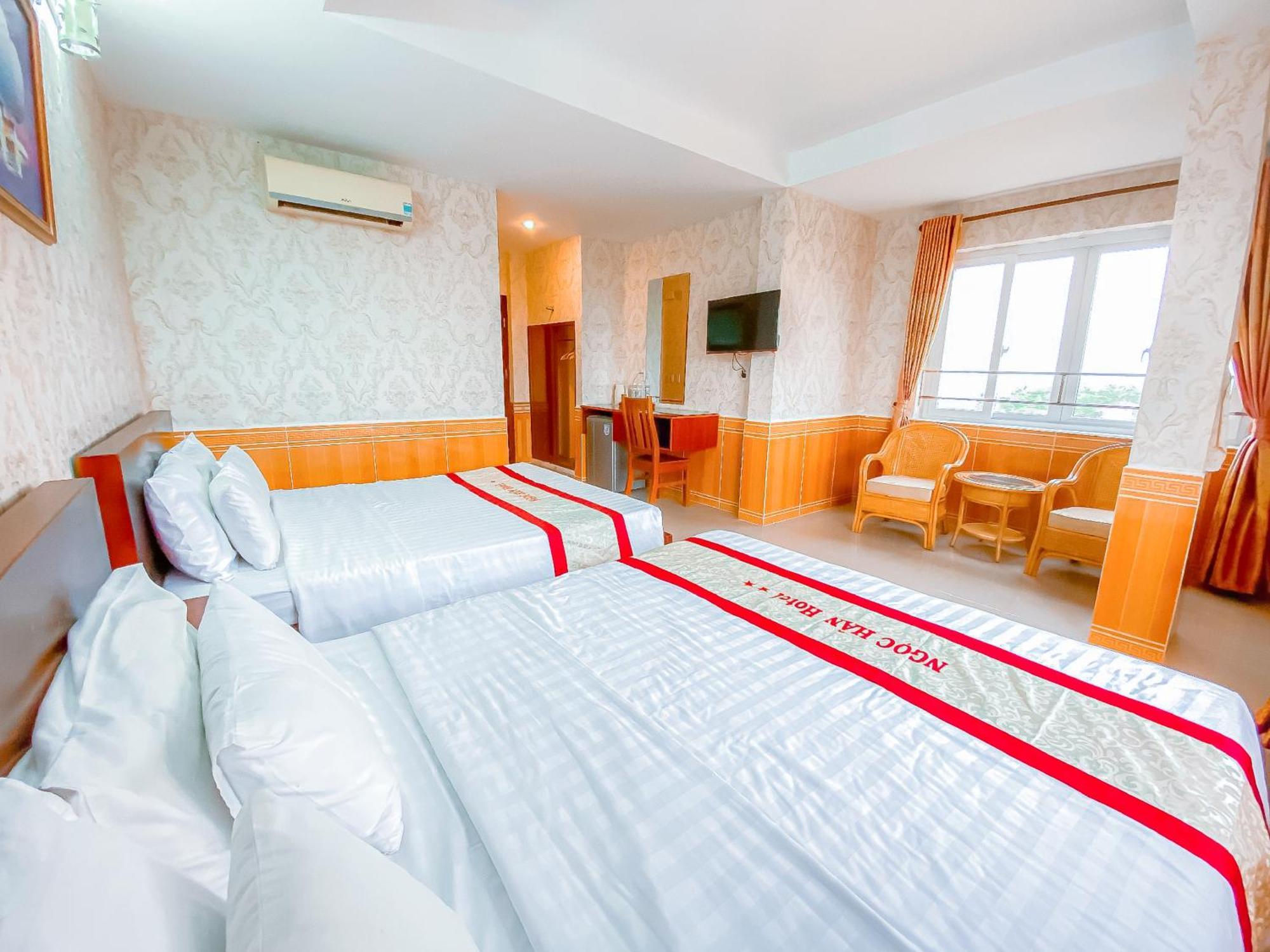 Ngoc Han Hotel By The Moment 头顿 外观 照片