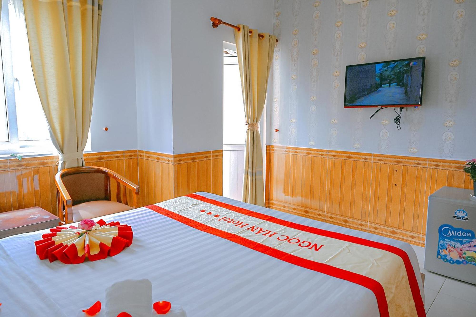 Ngoc Han Hotel By The Moment 头顿 外观 照片