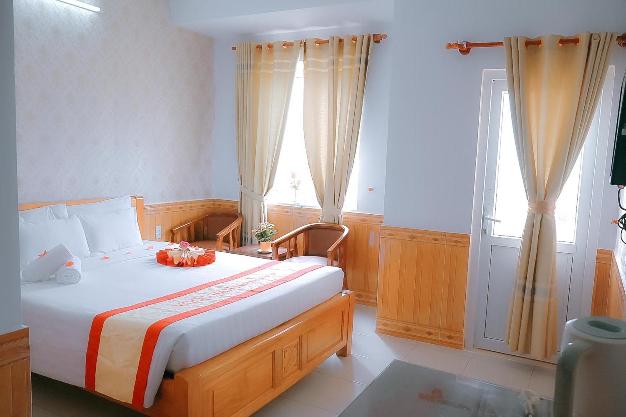 Ngoc Han Hotel By The Moment 头顿 外观 照片