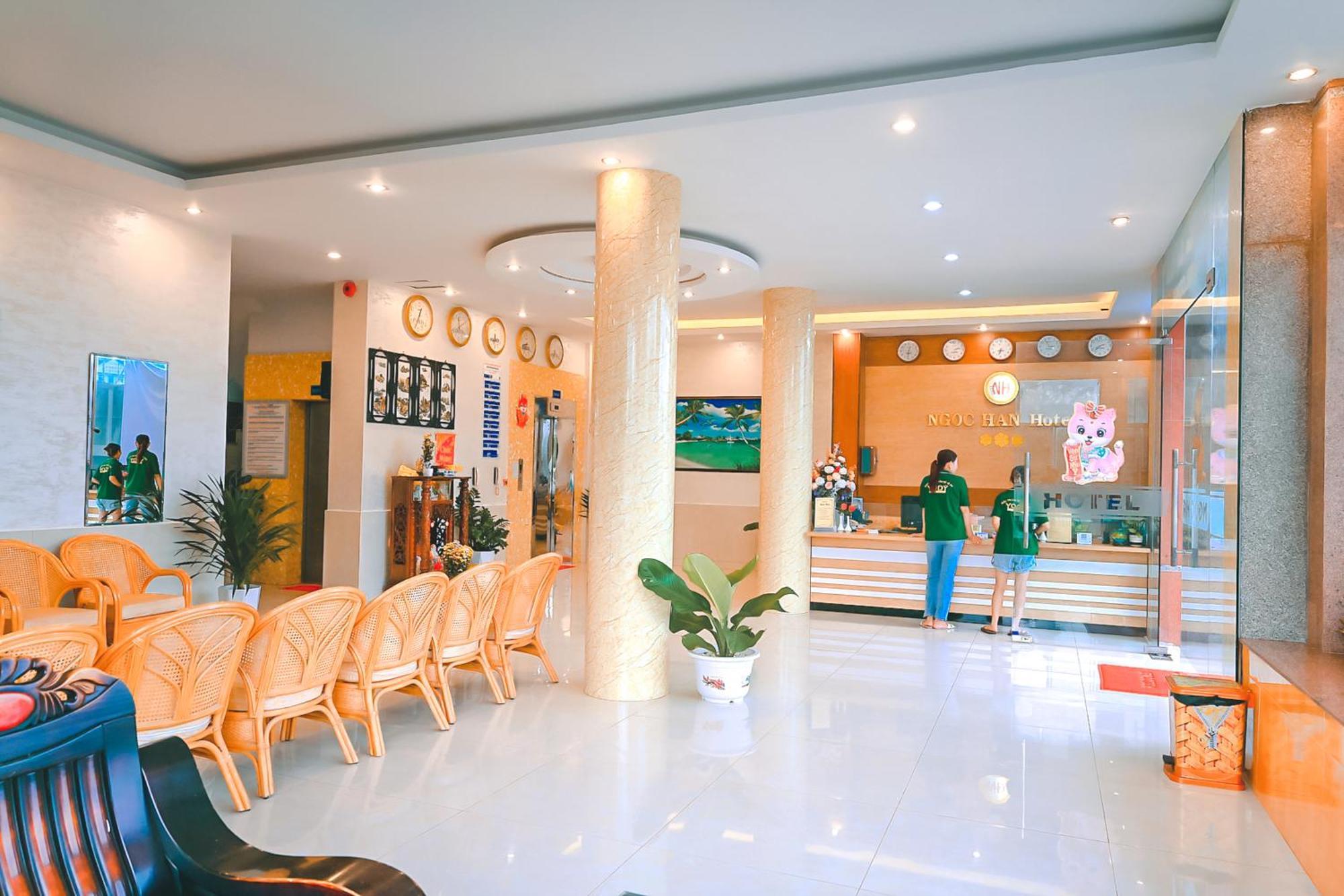 Ngoc Han Hotel By The Moment 头顿 外观 照片