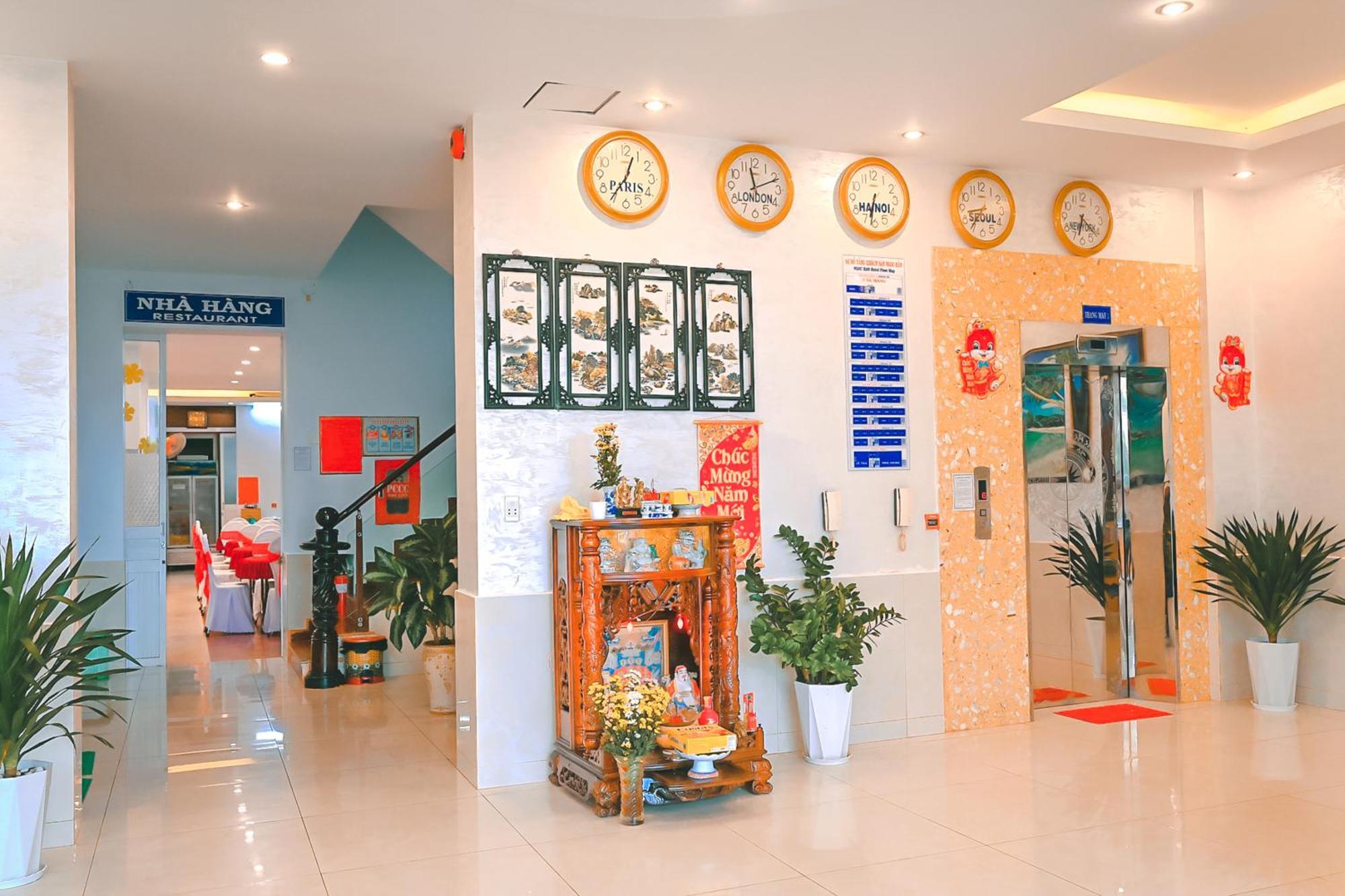 Ngoc Han Hotel By The Moment 头顿 外观 照片